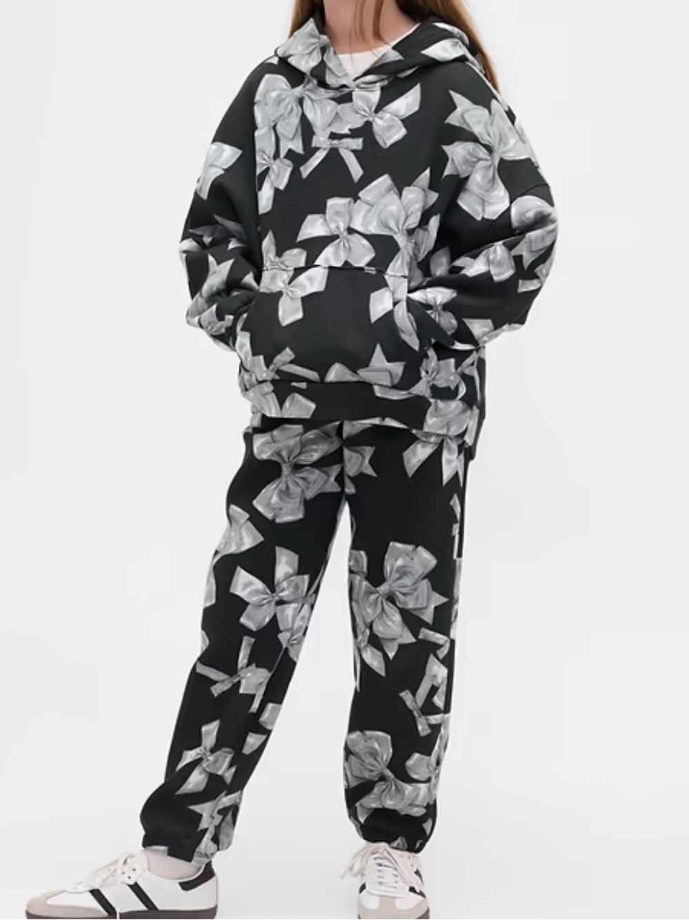 NWT Set Gap Kids Black Hoodie and Joggers with Bow Motif